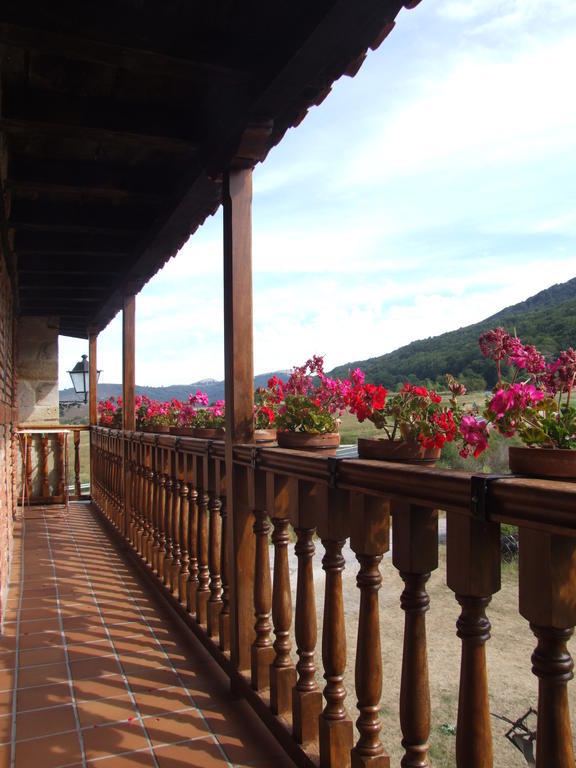 Casa Rural La Toba I Y II Bezana Rum bild