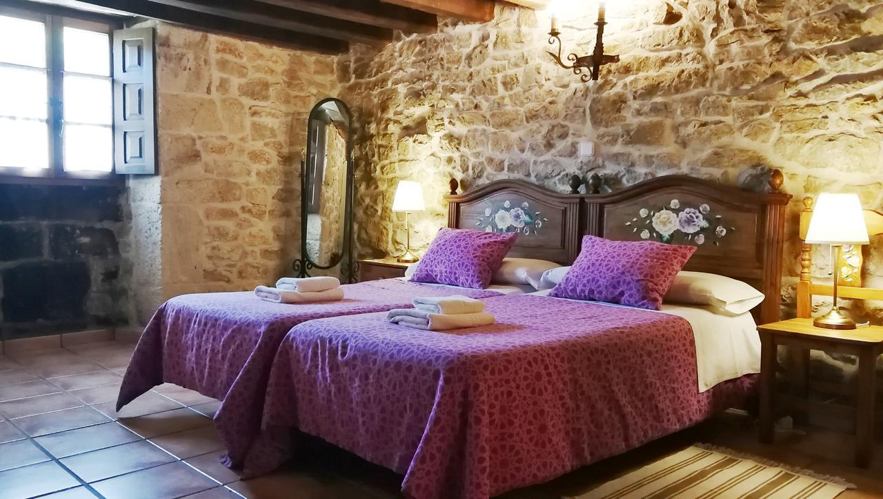 Casa Rural La Toba I Y II Bezana Exteriör bild