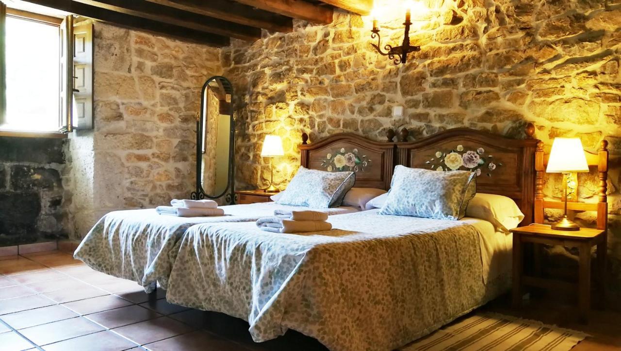 Casa Rural La Toba I Y II Bezana Exteriör bild